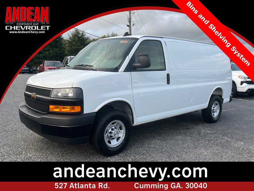 2025 Chevrolet Express Cargo 2500 RWD