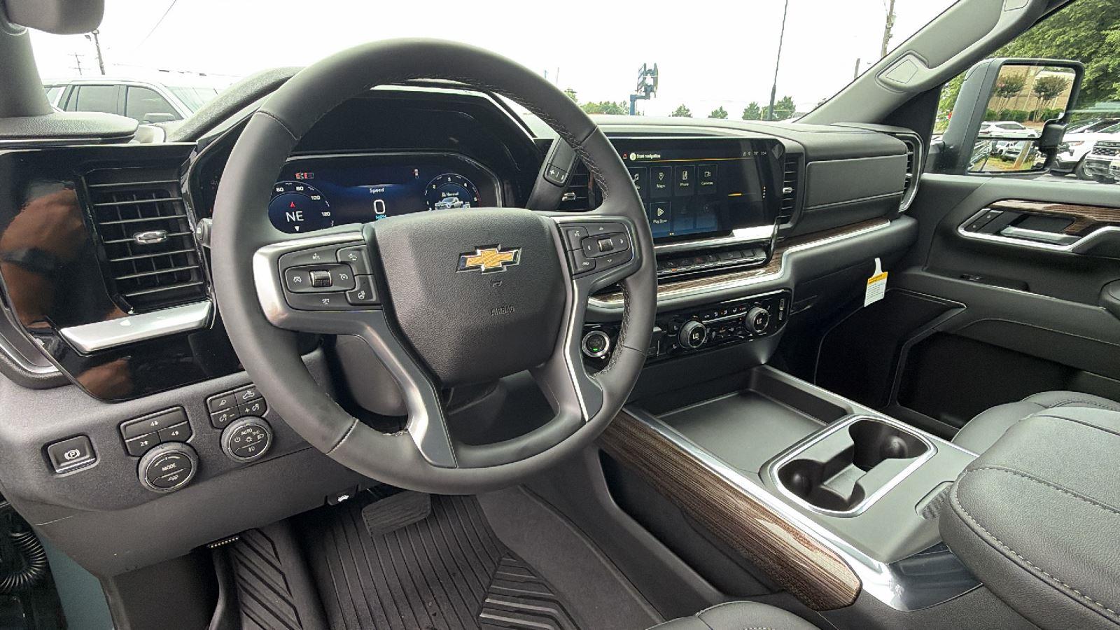 2026 Chevrolet Silverado 2500 HD LT - Photo 3