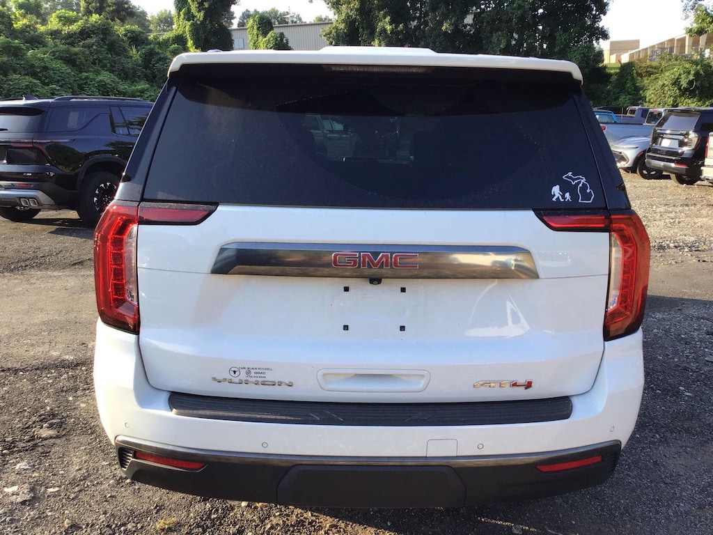 Used 2023 GMC Yukon AT4 SUV