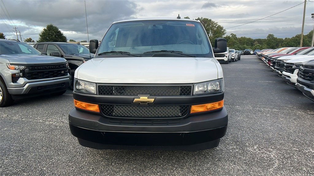 New 2025 Chevrolet Express Cargo 2500 WT Van