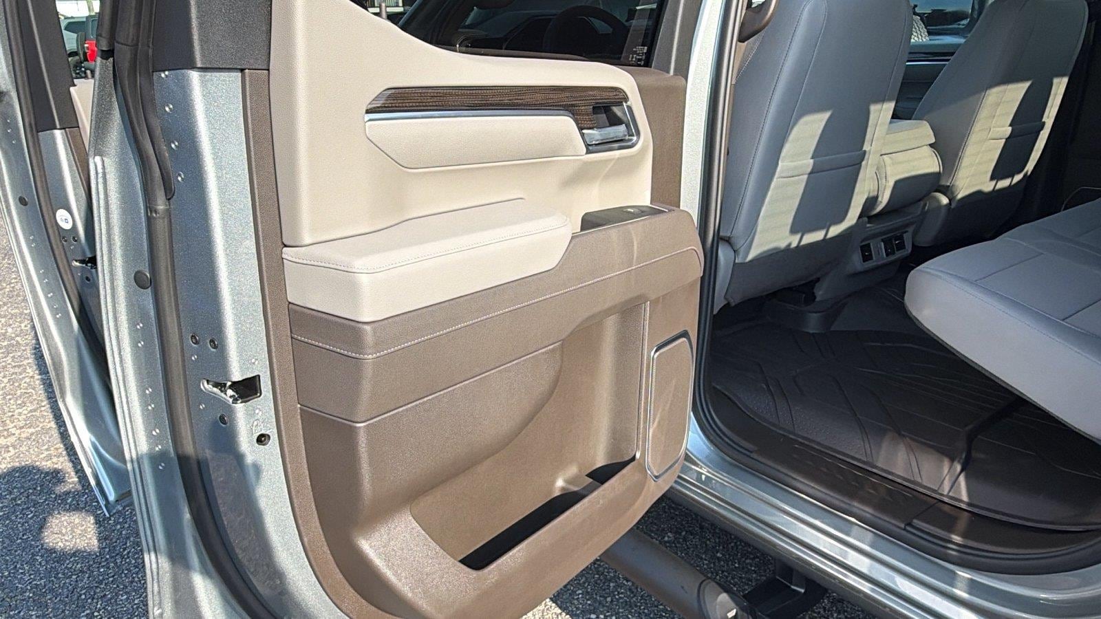 2026 Chevrolet Silverado 1500 RST - Photo 17