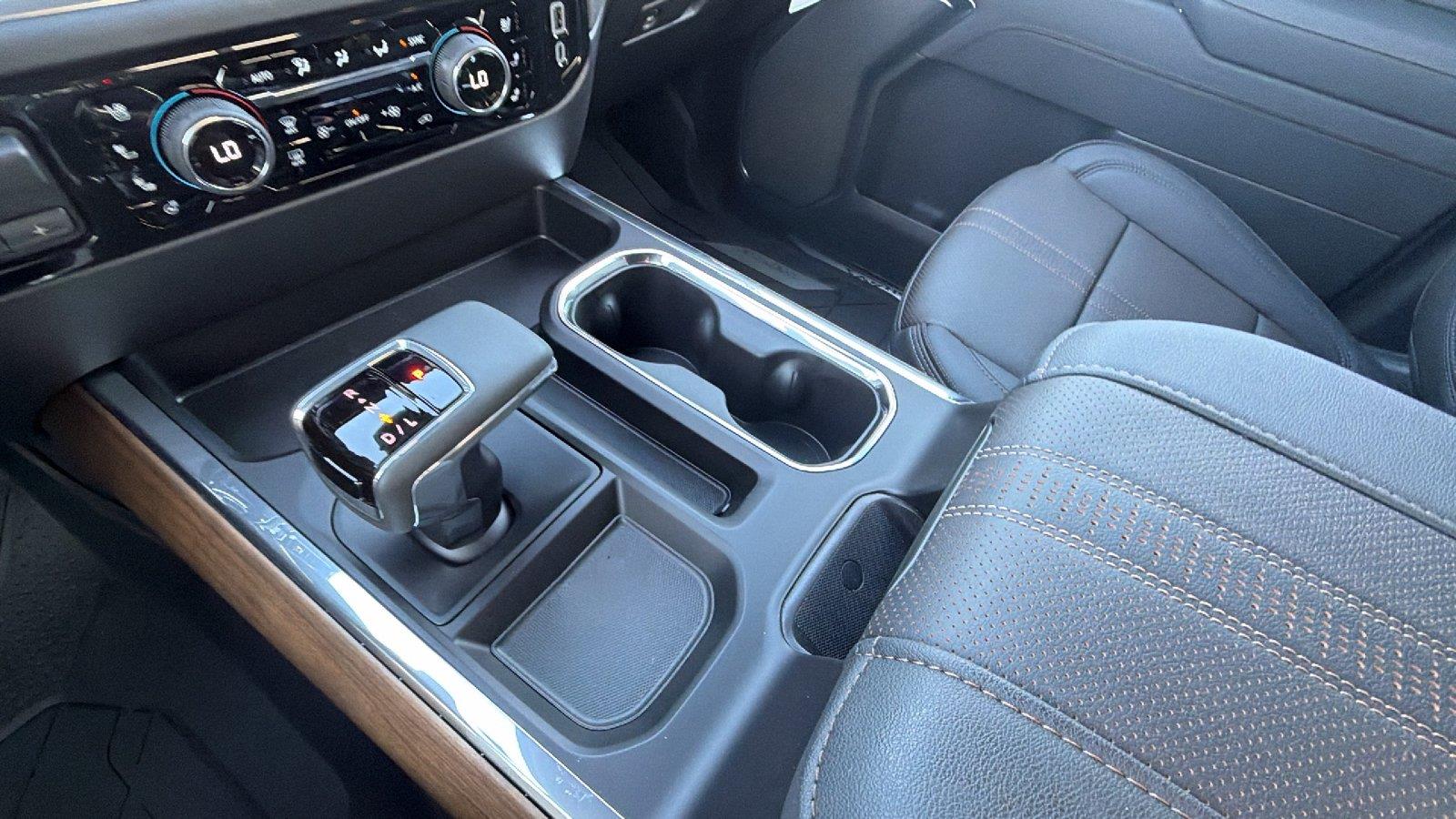 2026 Chevrolet Silverado 1500 High Country - Photo 26