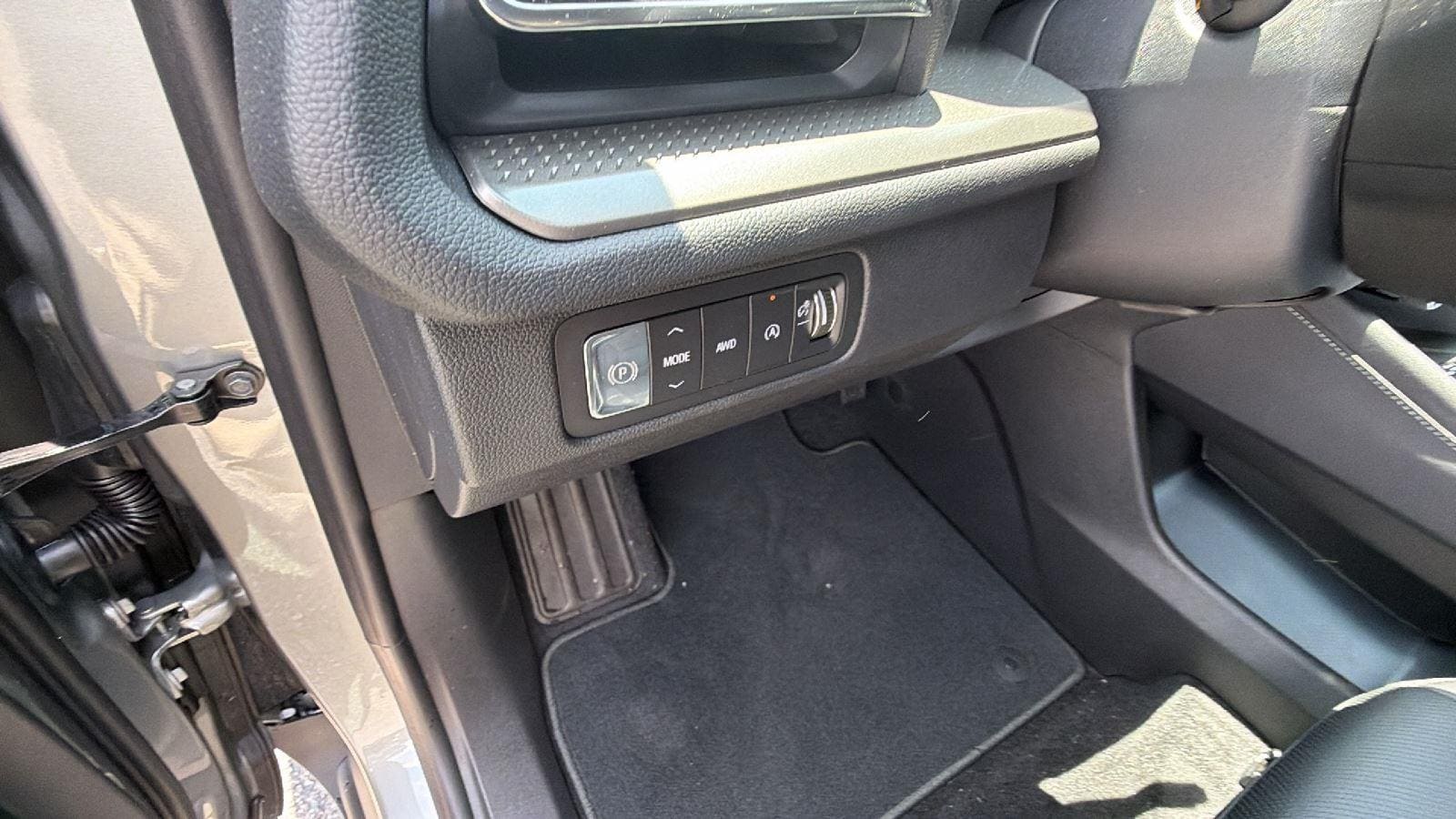2026 Chevrolet Traverse LT - Photo 18