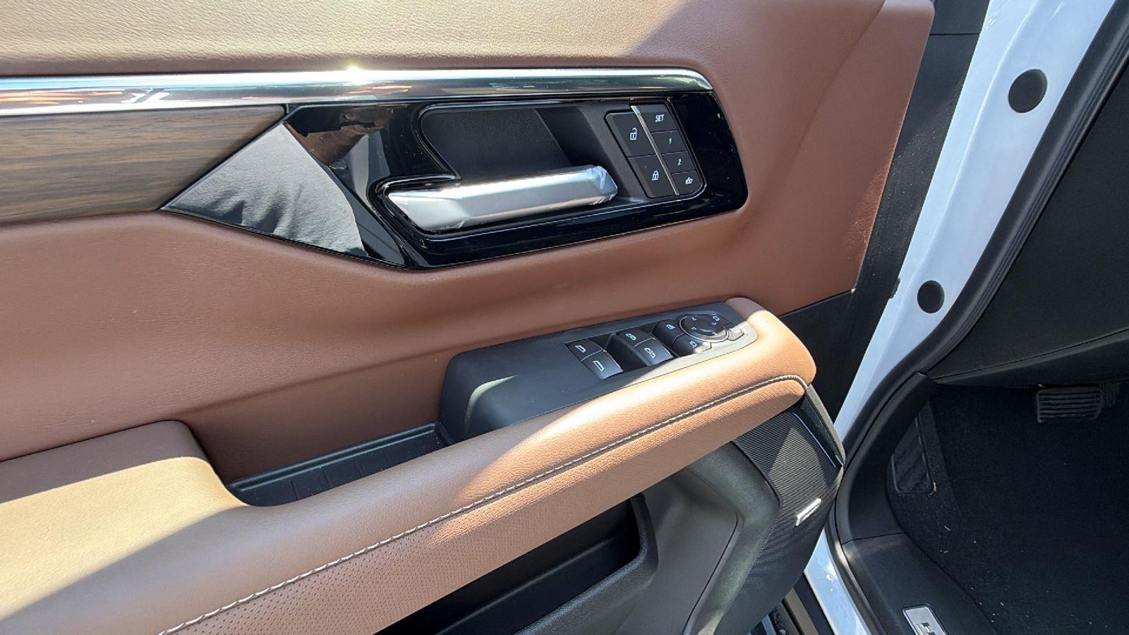 2026 Chevrolet Tahoe High Country - Photo 13