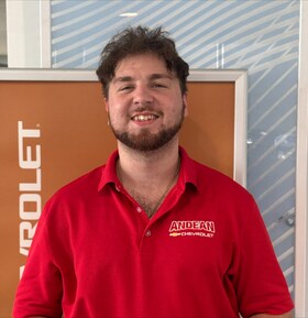 Staff member Isaiah Zuger from ID_6ea70b1ff8ca