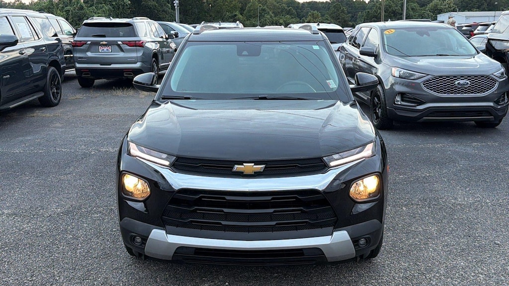 Used 2023 Chevrolet Trailblazer LT SUV