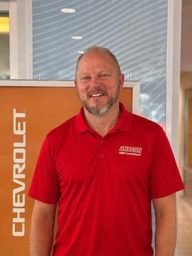 Staff member John Wood from ID_2f88e3cd6705