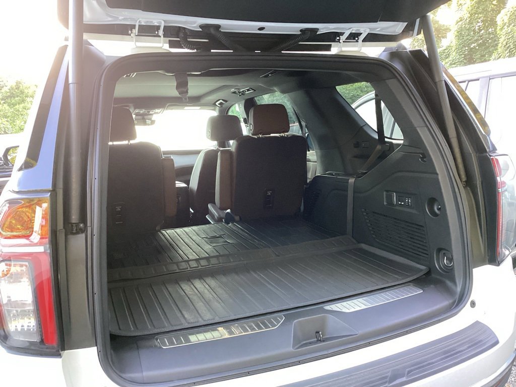 2024 Chevrolet Tahoe High Country photo 3