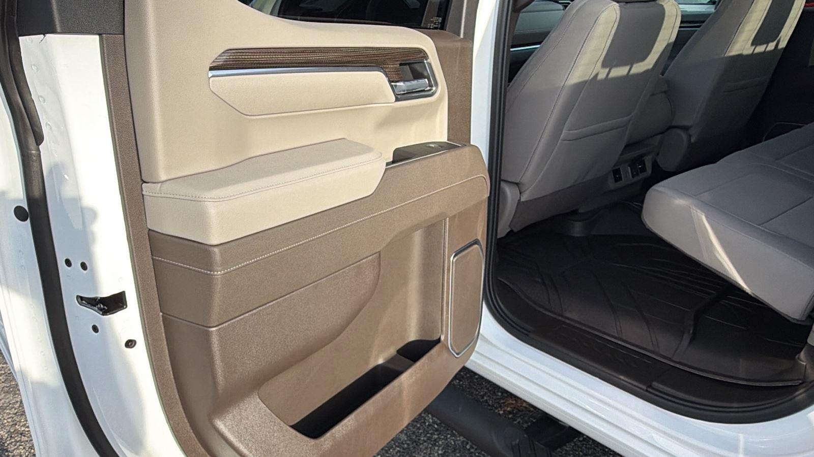2026 Chevrolet Silverado 1500 RST - Photo 17