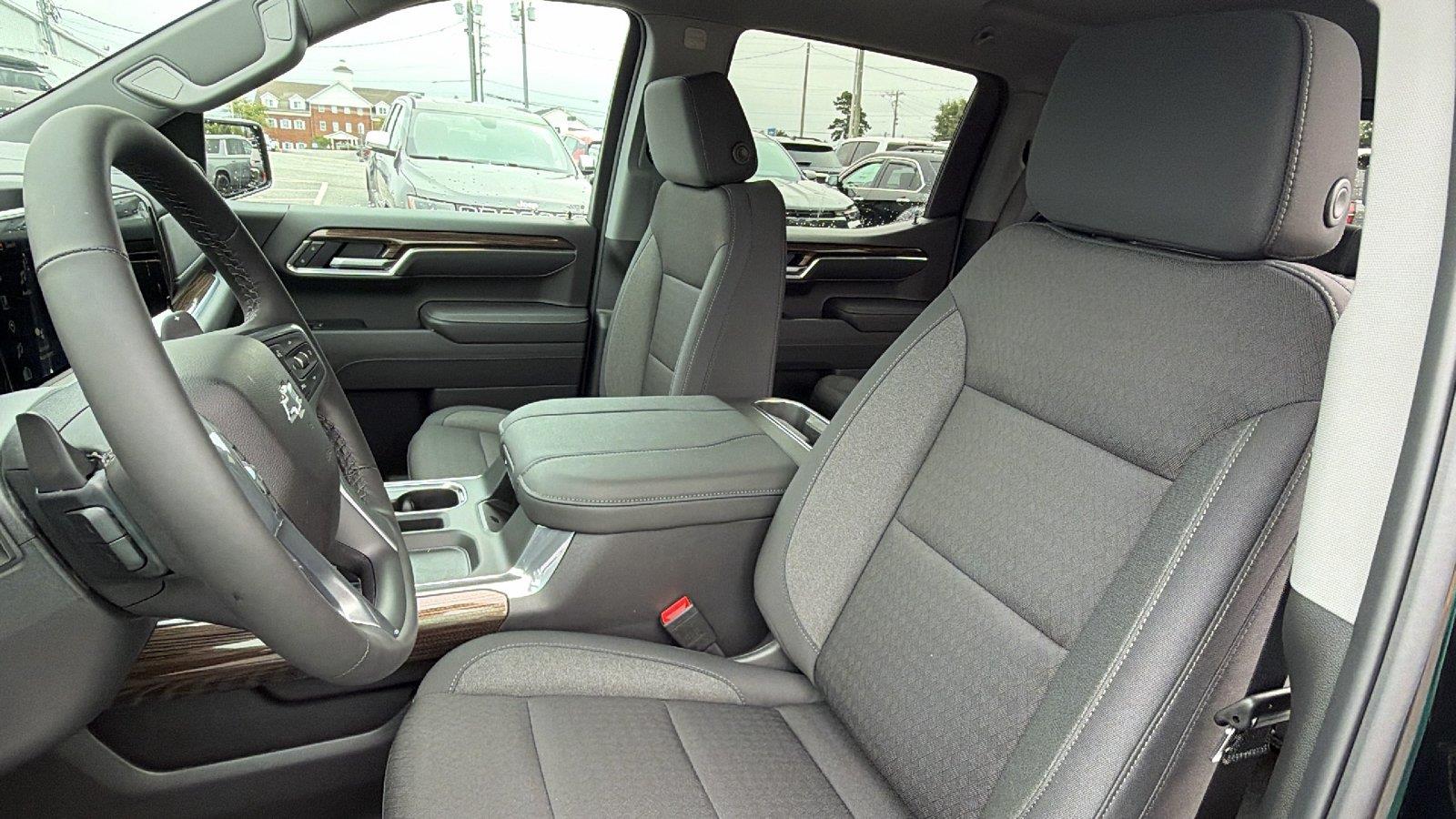 2026 Chevrolet Silverado 1500 RST - Photo 16