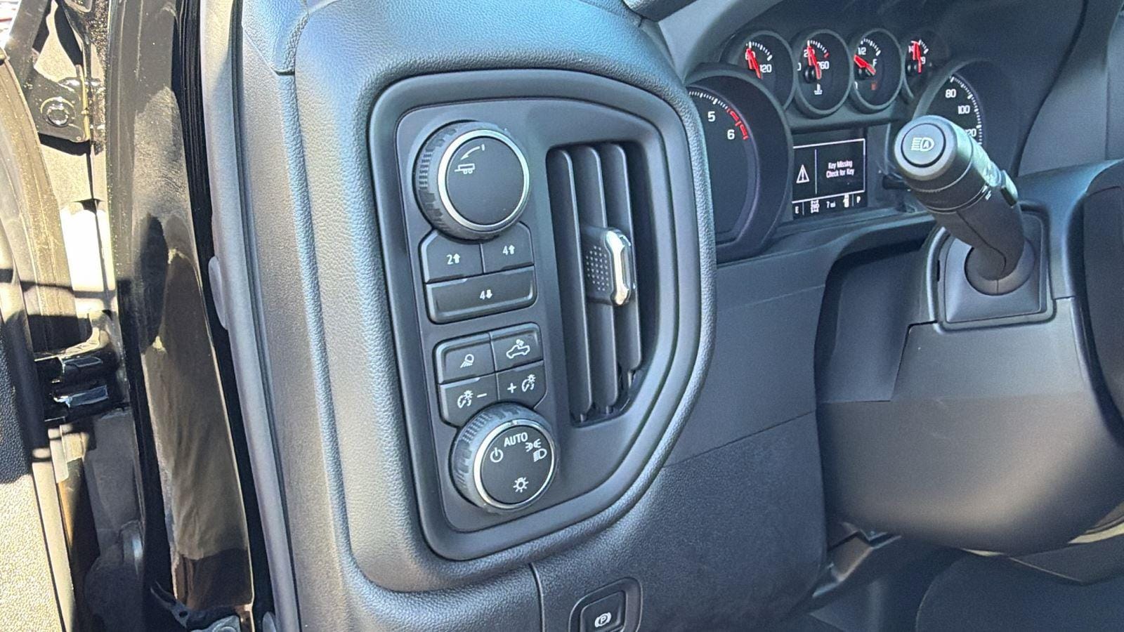 2026 Chevrolet Silverado 2500 HD Custom - Photo 21