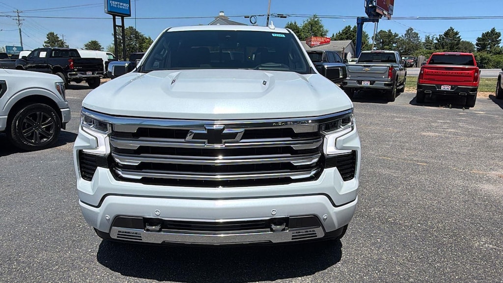 New 2026 Chevrolet Silverado 1500 High Country Truck