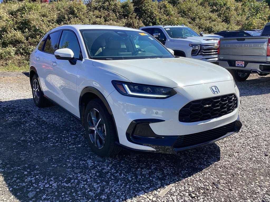 2023 Honda HR-V EX-L photo 2