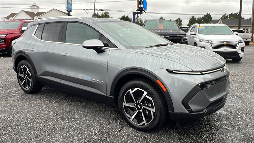 New 2026 Chevrolet Equinox EV LT SUV