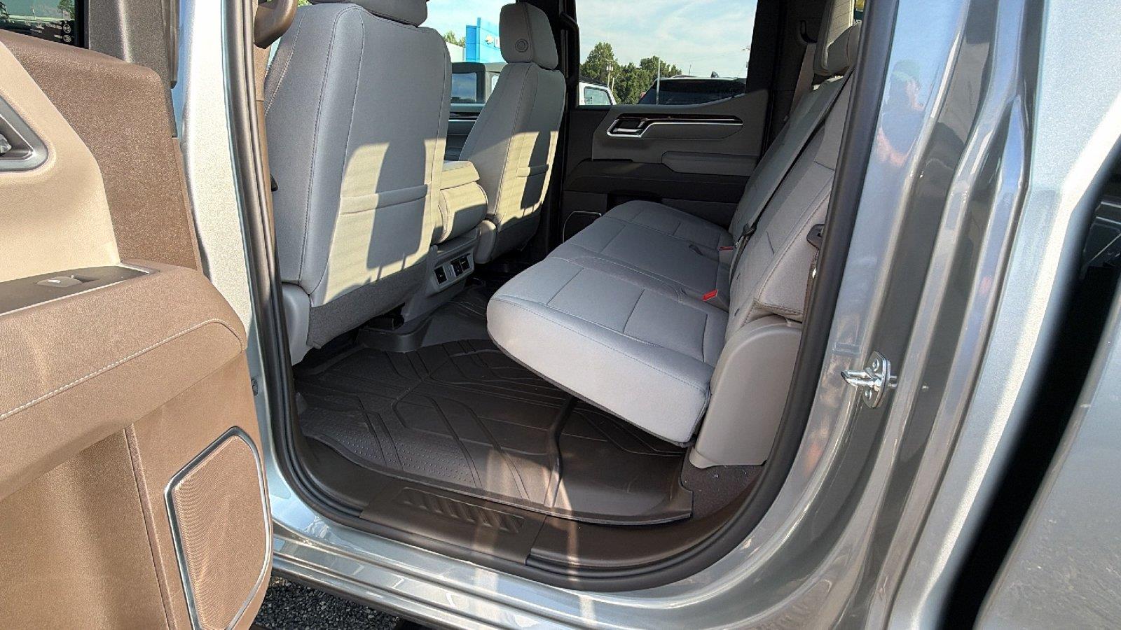 2026 Chevrolet Silverado 1500 RST - Photo 18