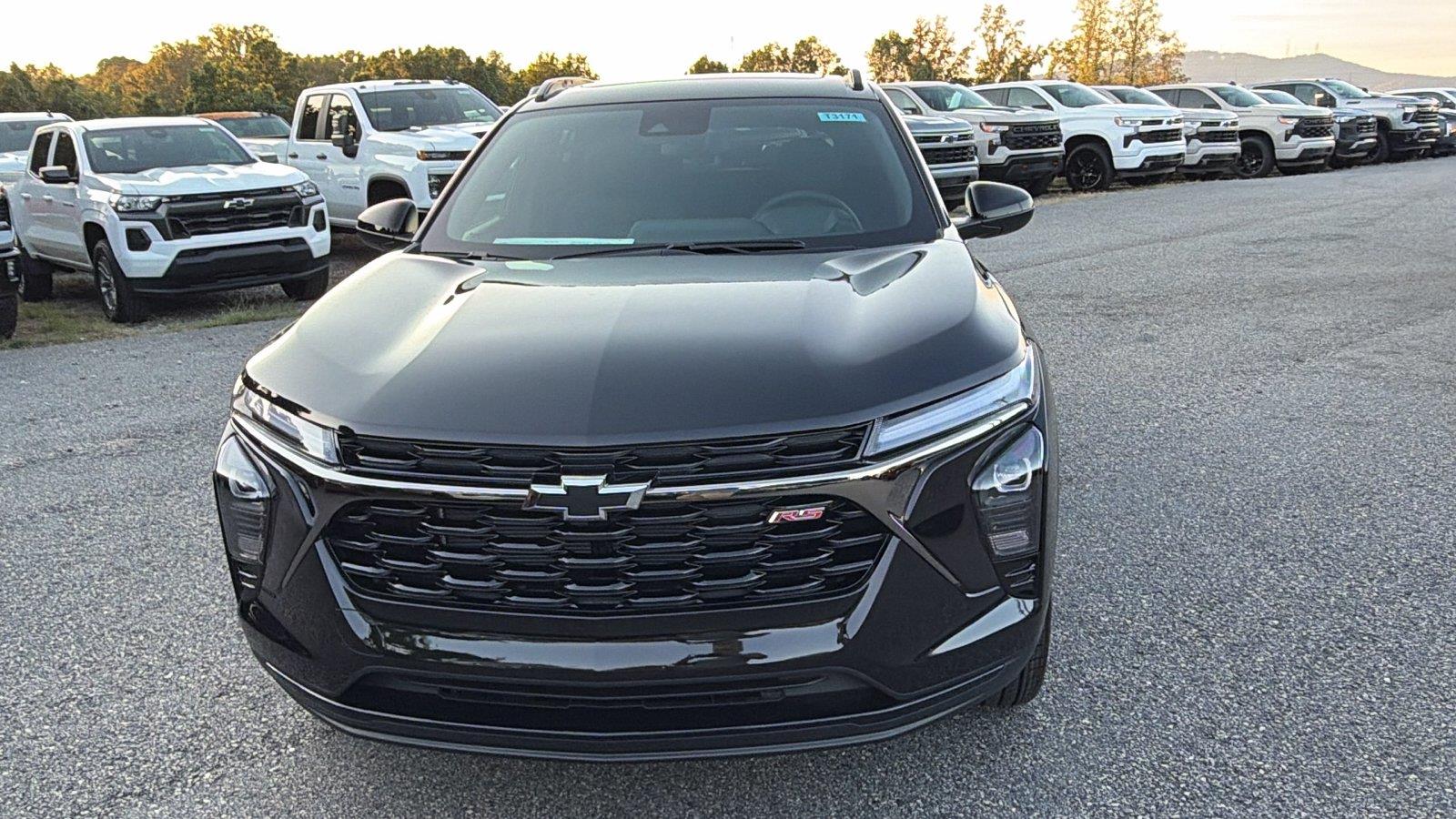 2026 Chevrolet Trax RS - Photo 2