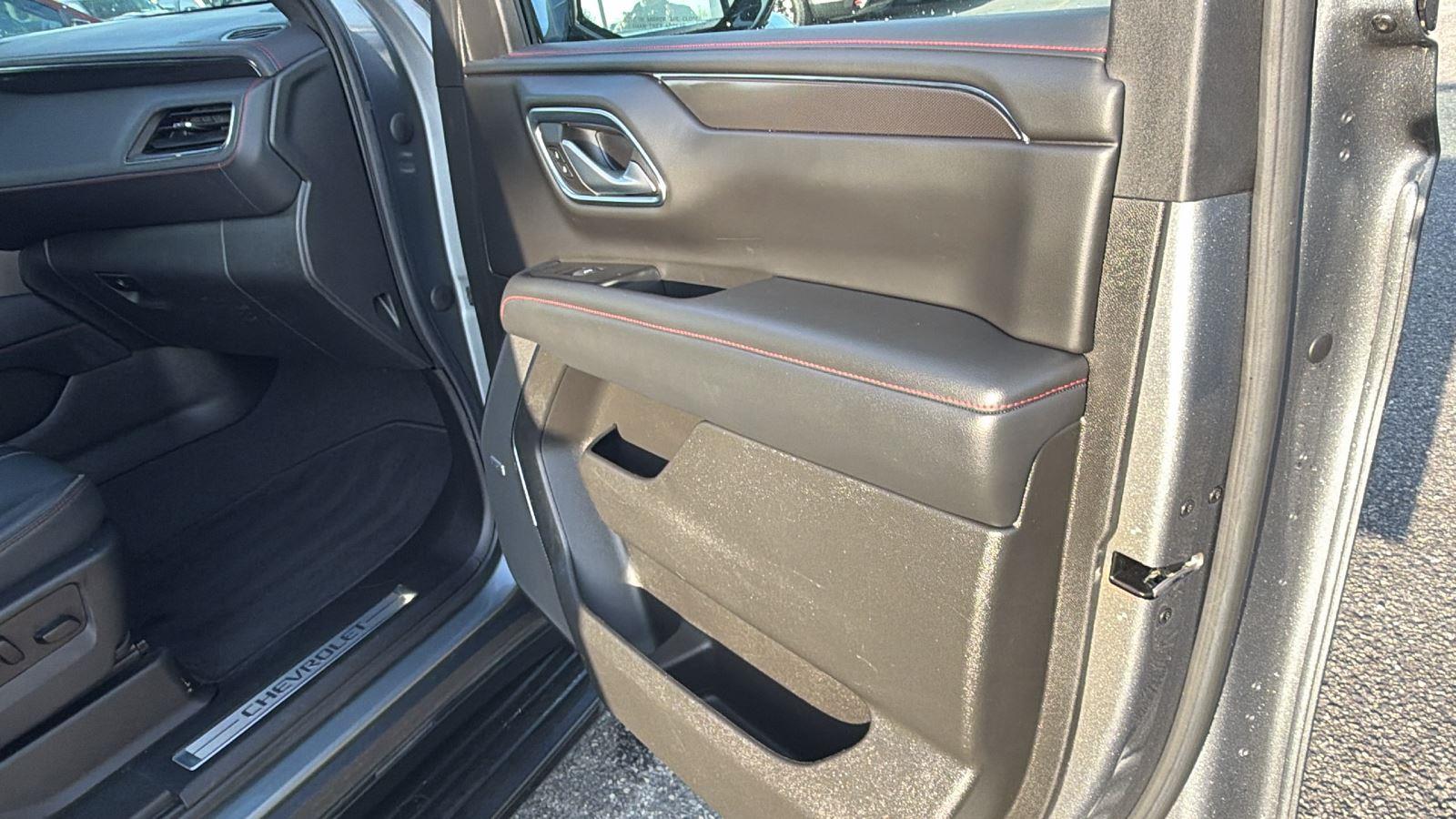 2022 Chevrolet Tahoe RST - Photo 16