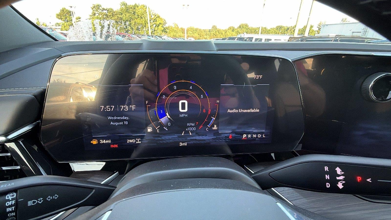 2026 Chevrolet Suburban Z71 - Photo 27