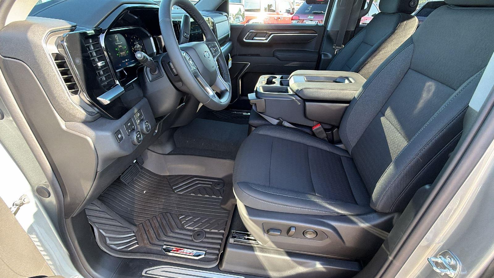 2026 Chevrolet Silverado 1500 RST - Photo 17