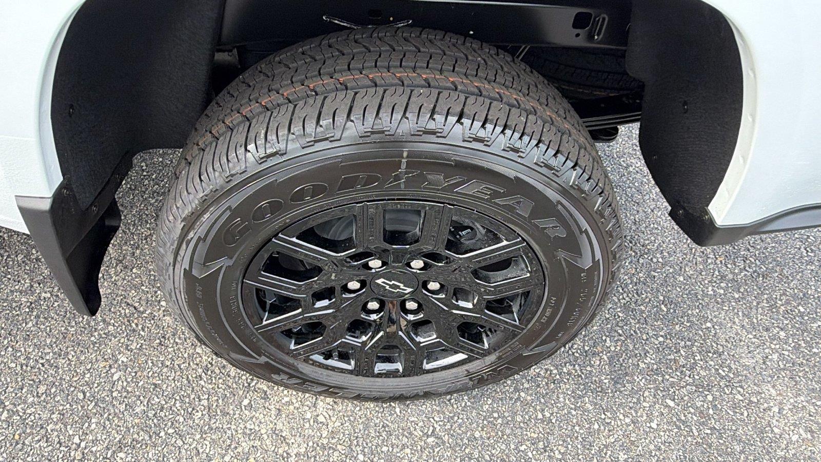2026 Chevrolet Colorado Work Truck - Photo 12