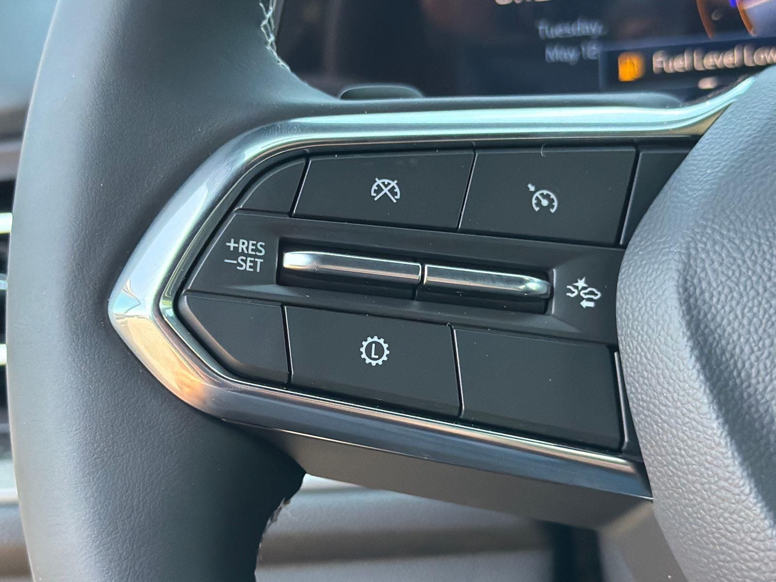 2026 Chevrolet Traverse LT - Photo 25