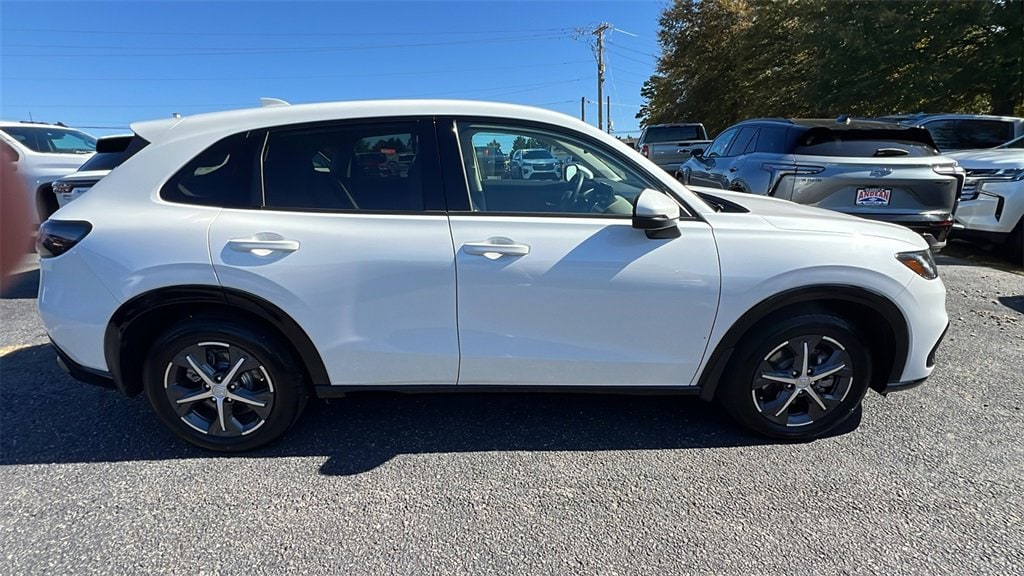 Used 2023 Honda HR-V 2WD EX-L SUV