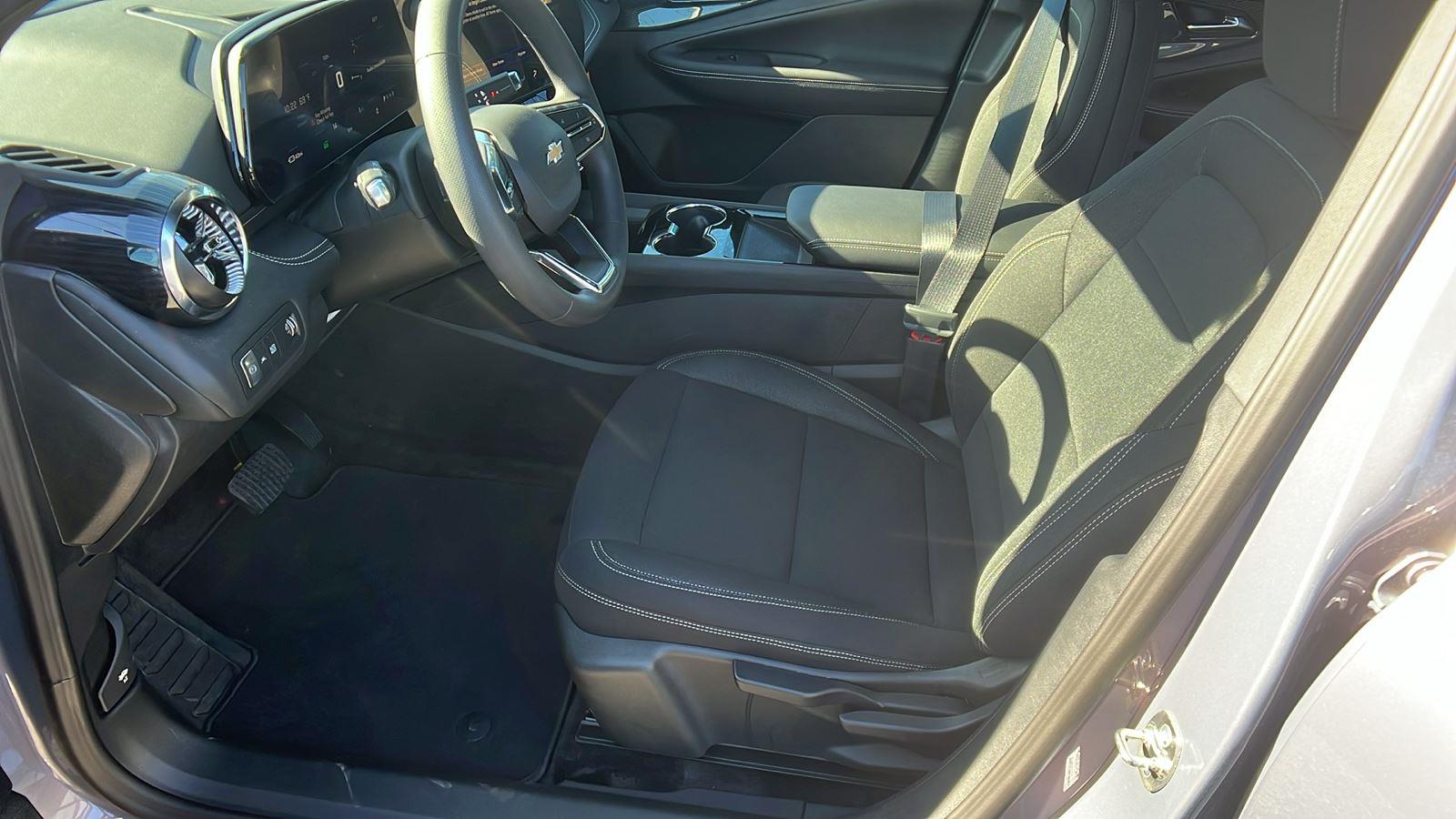2026 Chevrolet Blazer EV LT - Photo 13