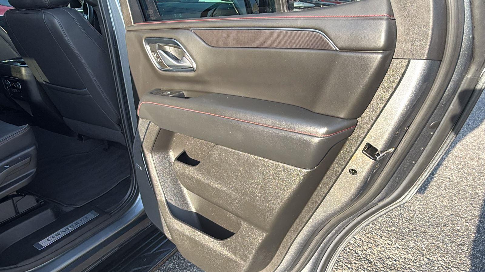 2022 Chevrolet Tahoe RST - Photo 18