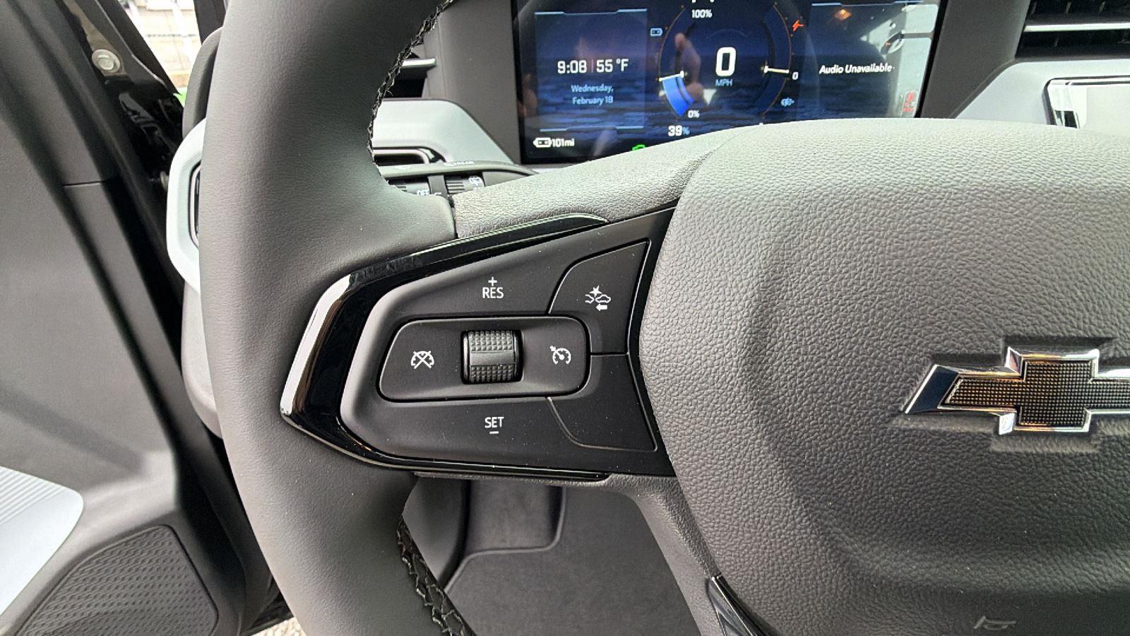 2027 Chevrolet Bolt RS - Photo 20