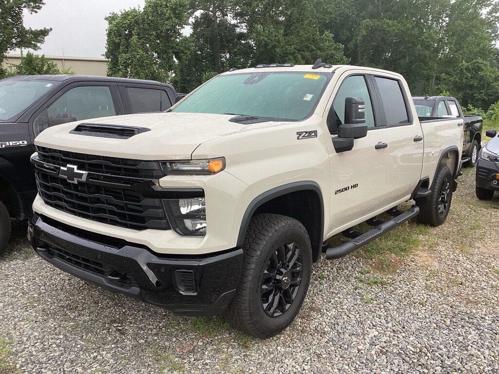 Used 2026 Chevrolet Silverado 2500 HD Custom Truck Crew Cab