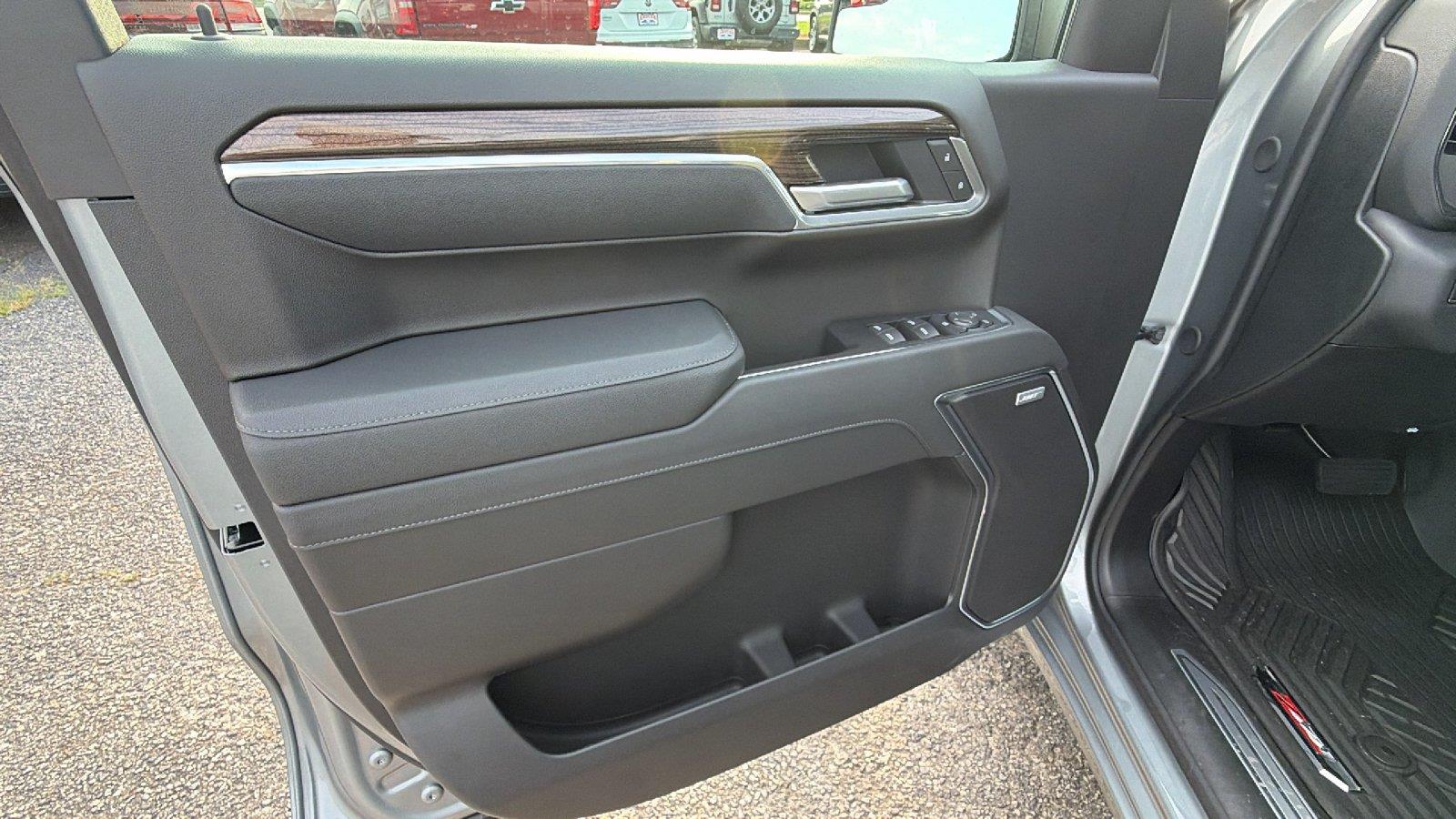 2026 Chevrolet Silverado 1500 RST - Photo 14