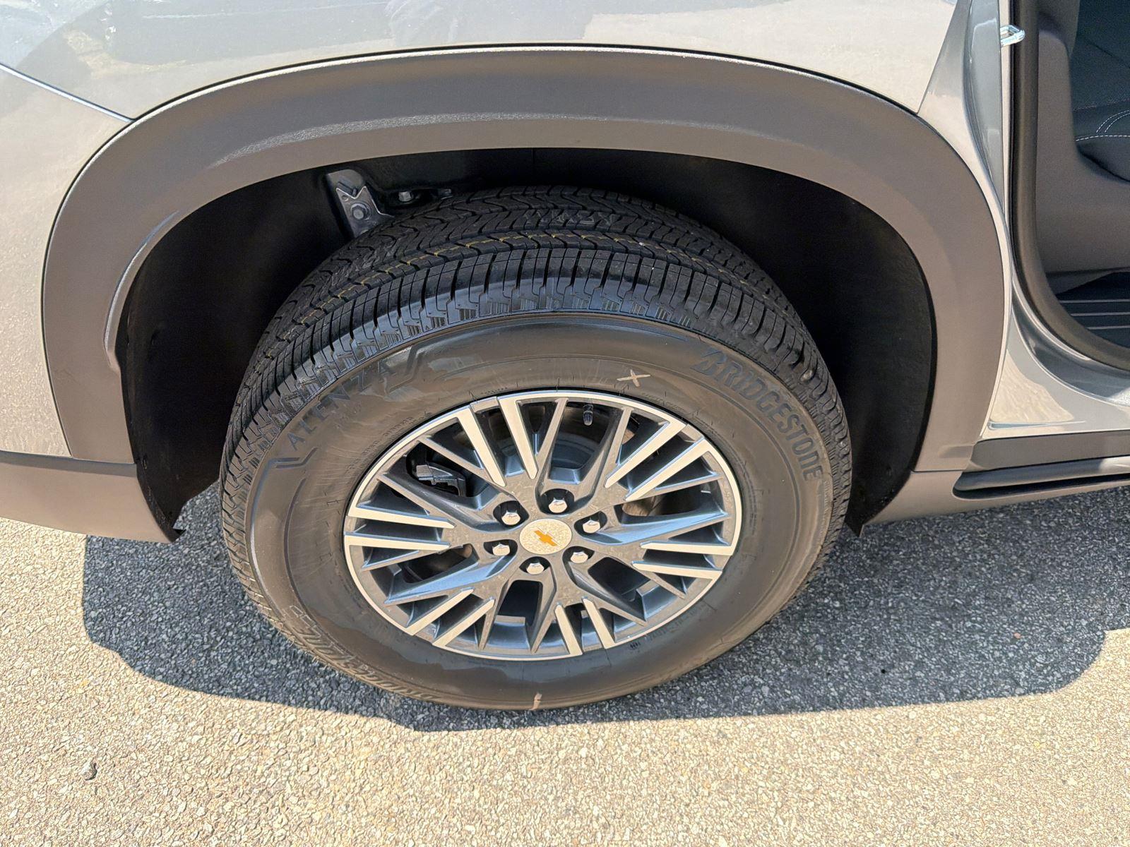 2026 Chevrolet Traverse LT - Photo 17
