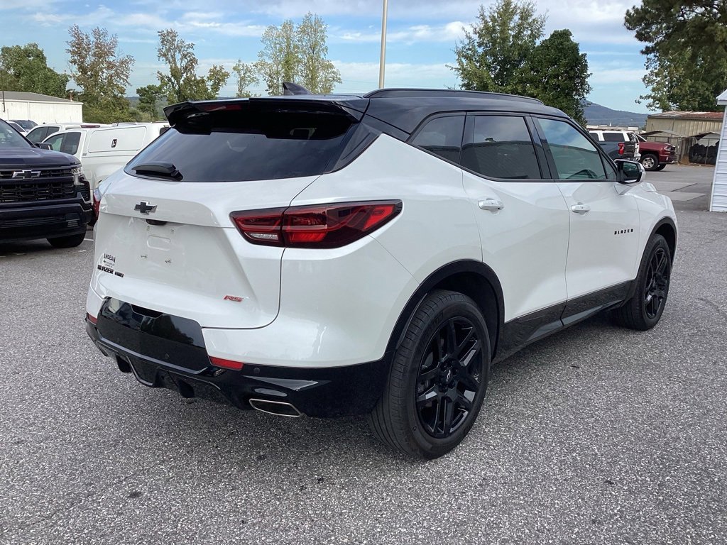 2023 Chevrolet Blazer RS photo 4