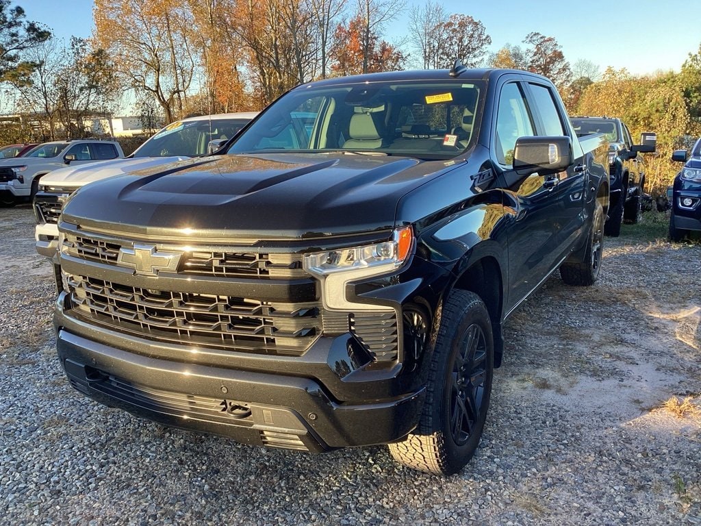 Used 2025 Chevrolet Silverado 1500 RST Truck Crew Cab