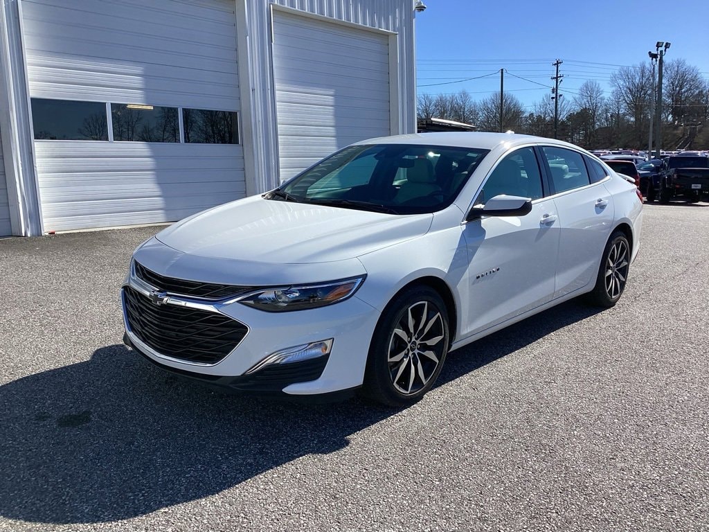 Used 2024 Chevrolet Malibu RS Sedan