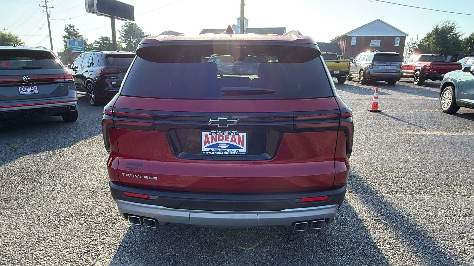 2026 Chevrolet Traverse LT - Photo 7