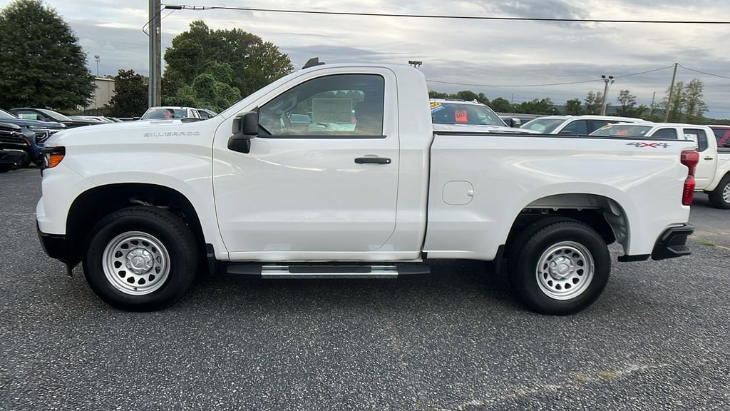 2025 Chevrolet Silverado 1500 Work Truck - Photo 8