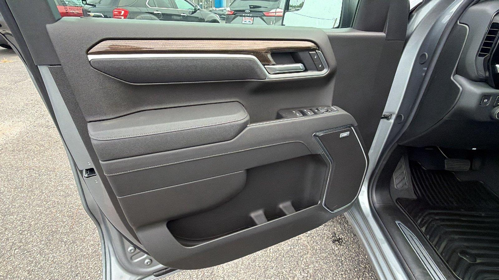 2026 Chevrolet Silverado 1500 RST - Photo 14