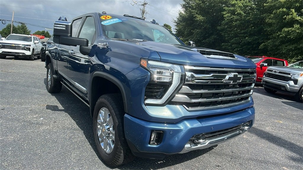 Certified 2025 Chevrolet Silverado 2500 HD High Country Truck Crew Cab