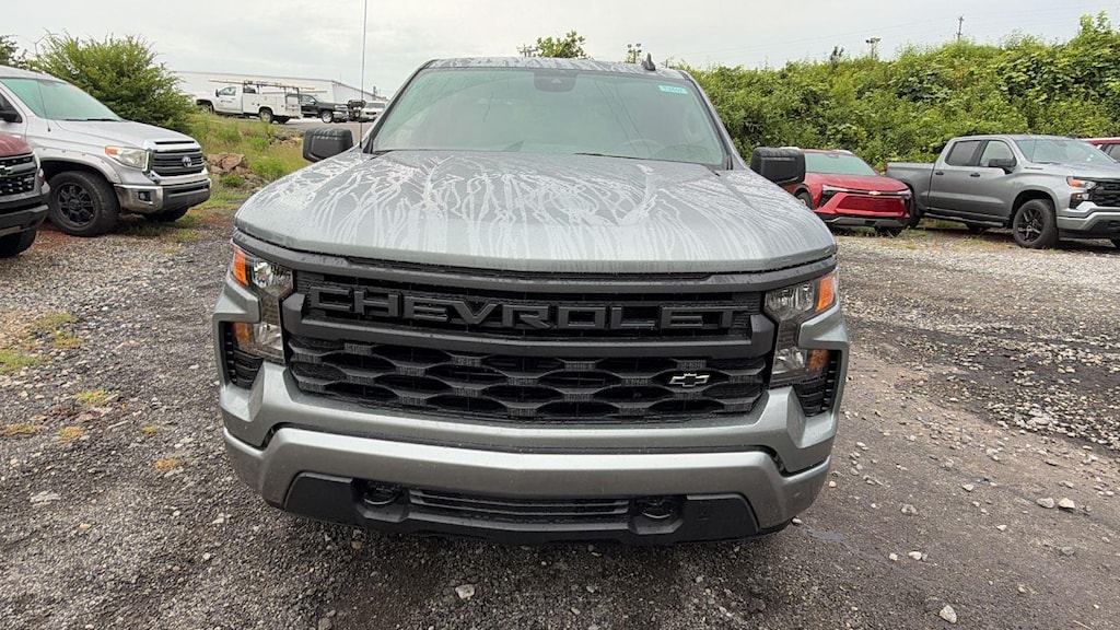 New 2026 Chevrolet Silverado 1500 Custom Truck