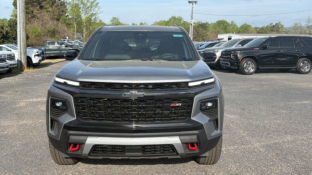 View vehicle photo 2