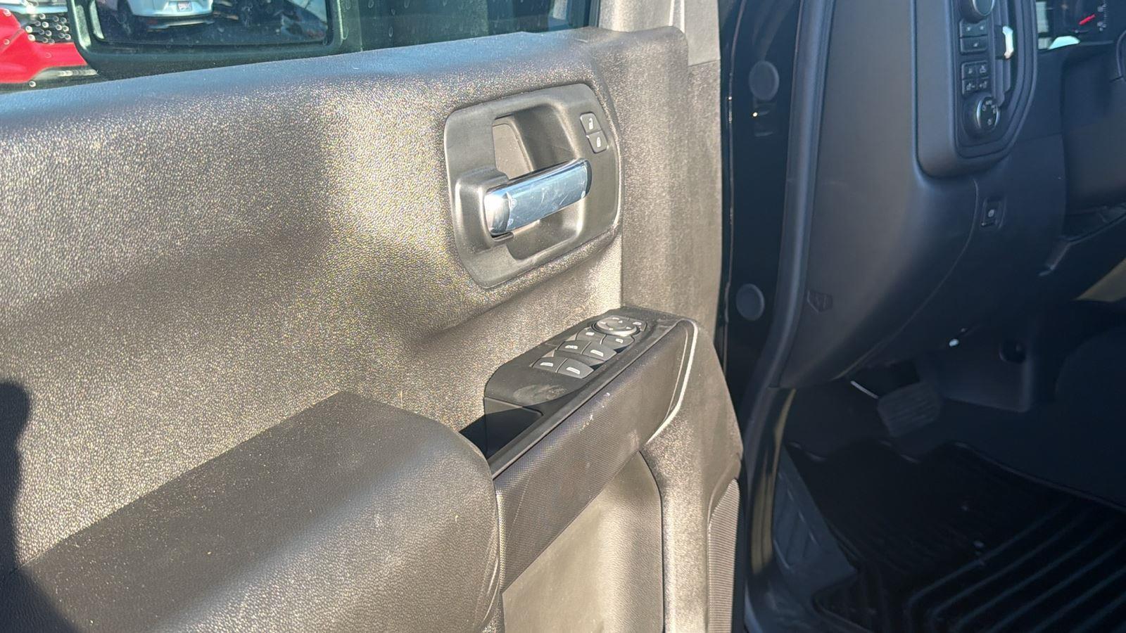 2026 Chevrolet Silverado 2500 HD Custom - Photo 16