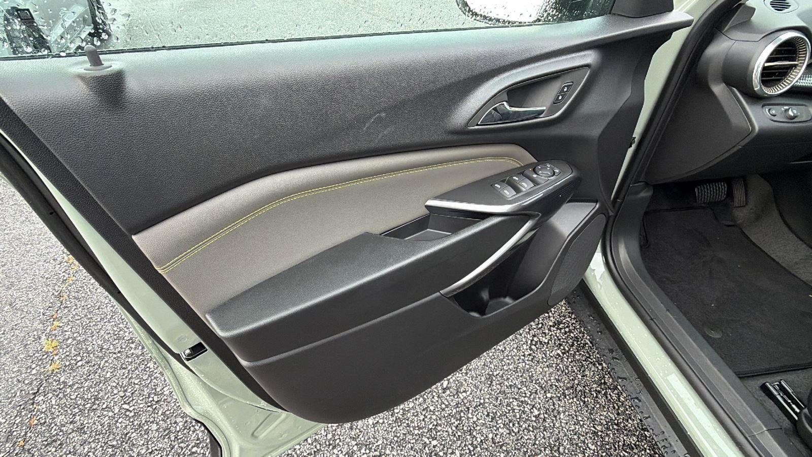 2026 Chevrolet Trax Activ - Photo 14