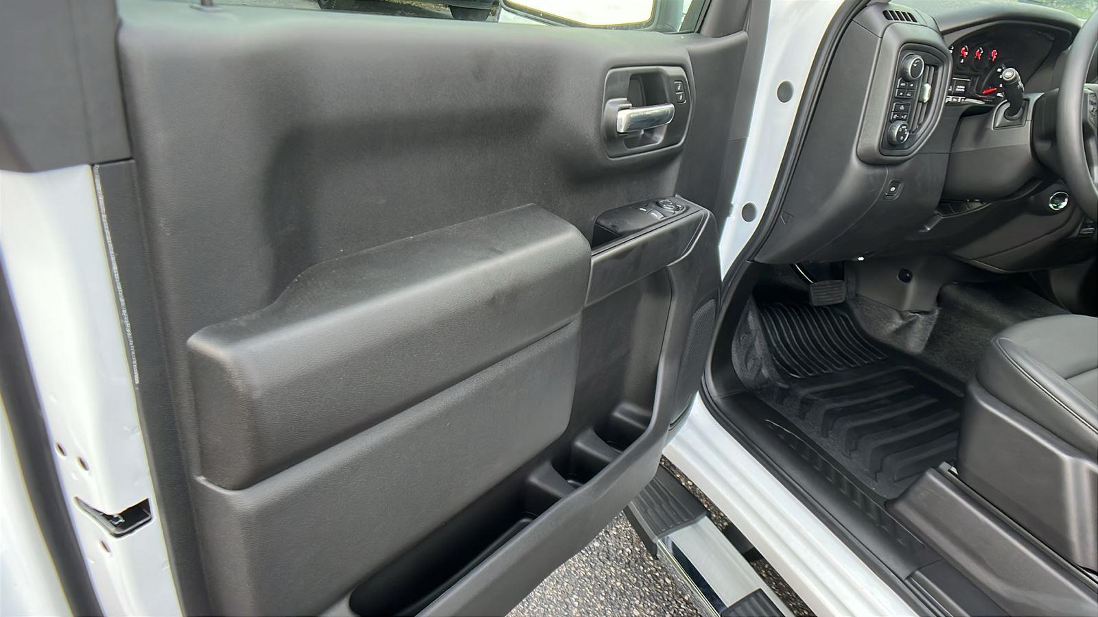 2025 Chevrolet Silverado 1500 Work Truck - Photo 11