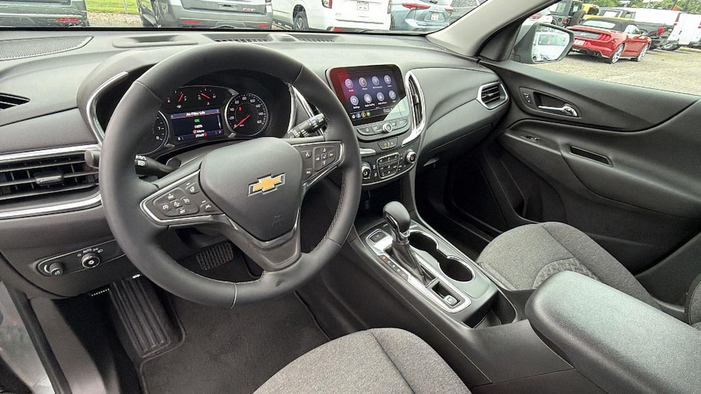 Used 2024 Chevrolet Equinox LT SUV
