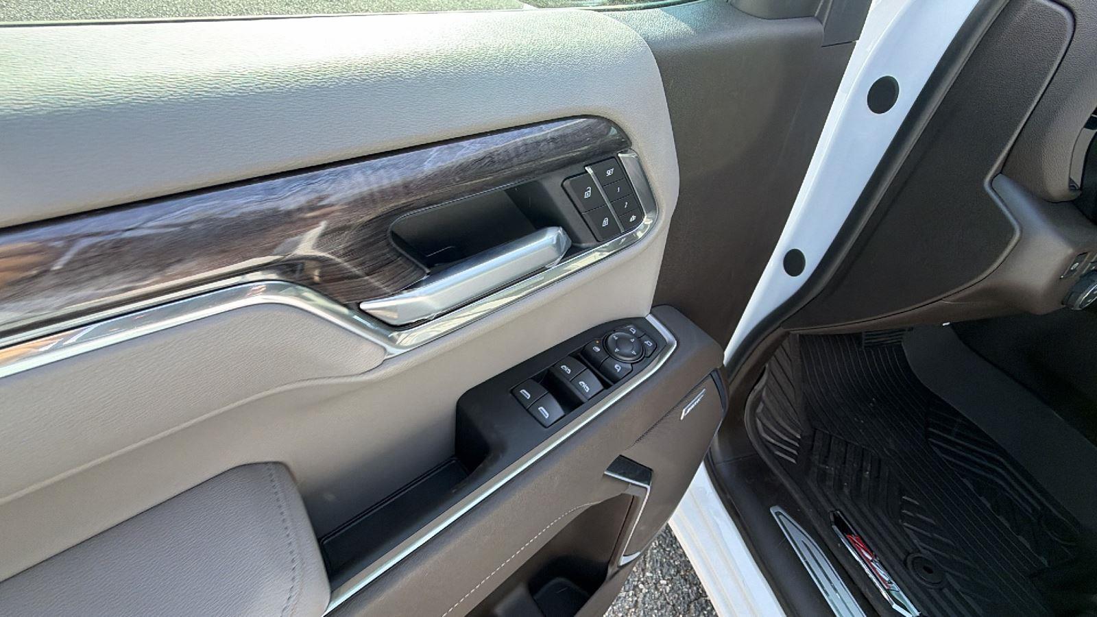 2026 Chevrolet Silverado 1500 LTZ - Photo 12