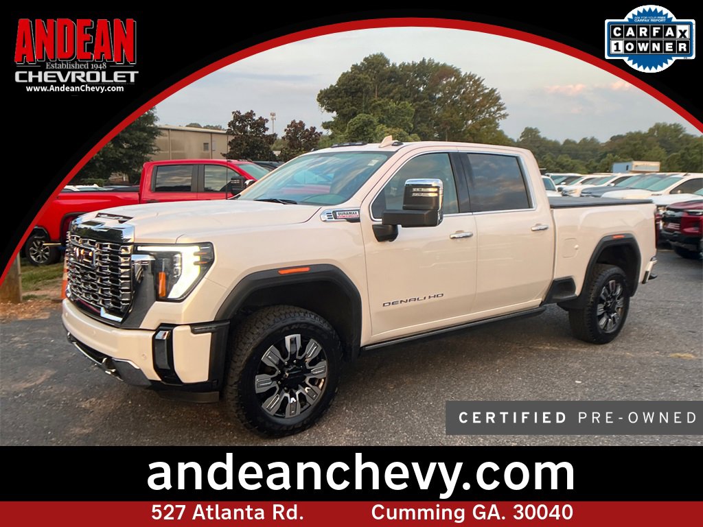 2024 GMC Sierra 2500HD Denali's photo