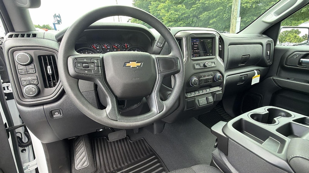 New 2026 Chevrolet Silverado 1500 Custom Truck