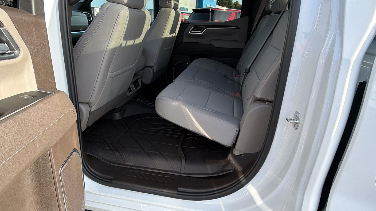 2026 Chevrolet Silverado 1500 RST - Photo 18