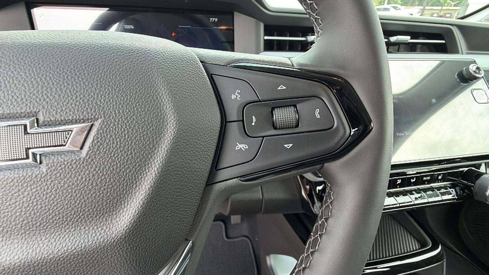 2027 Chevrolet Bolt LT - Photo 21